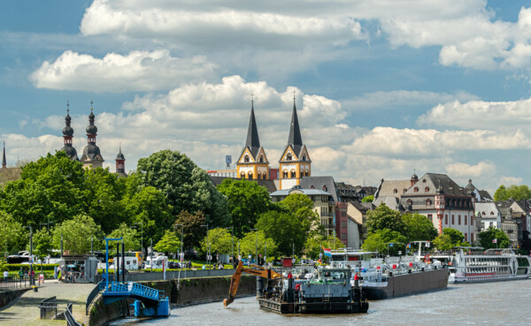 Hafen für Hotelschiffe am Moselufer in Koblenz © Koblenz-Touristik GmbH, Dominik Ketz Hafen für Hotelschiffe am Moselufer in Koblenz © Koblenz-Touristik GmbH, Dominik Ketz